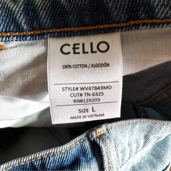 Cello • High Waisted Shorts - Picture 6 of 6